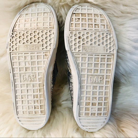 Gap Kids Silver Glitter Slip On Size 3 Youth - Picture 5 of 5